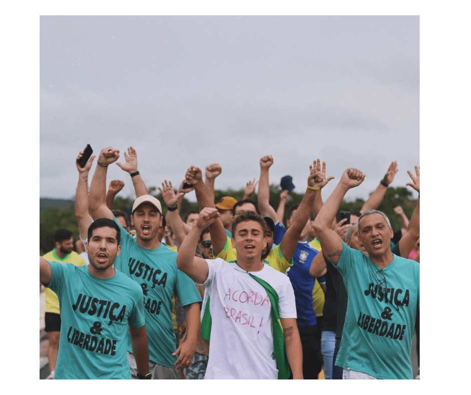 Deputado Nikolas Ferreira inicia caminhada a pé até Brasília em protesto por Justiça e&nbsp;Liberdade